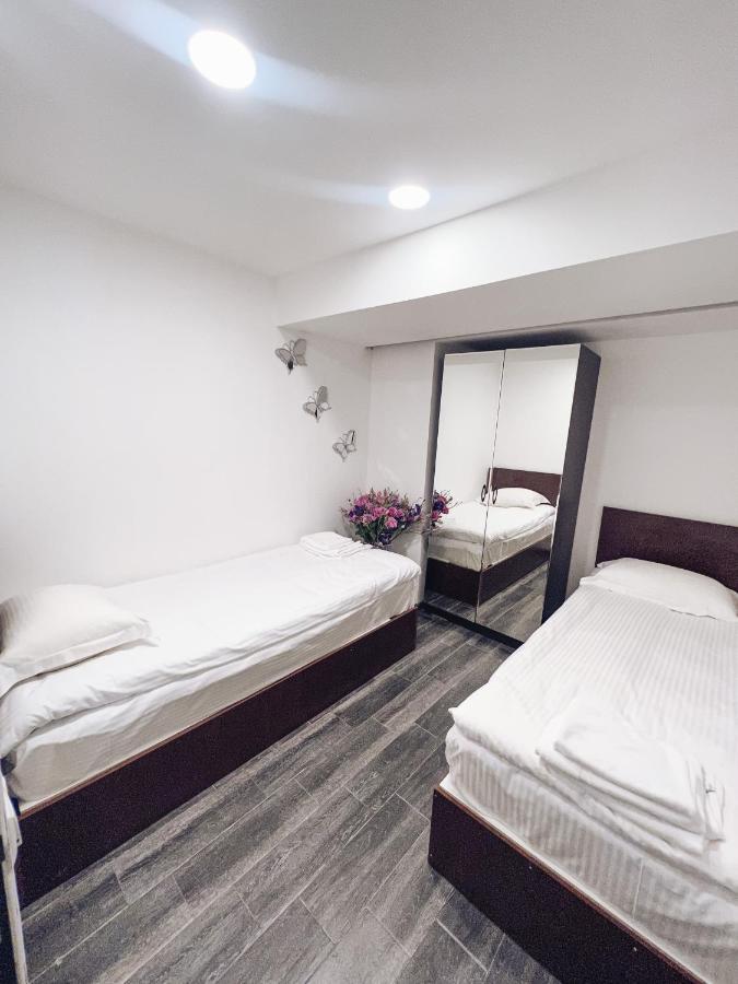 It Hotel Tumanyan Street 耶烈万 外观 照片