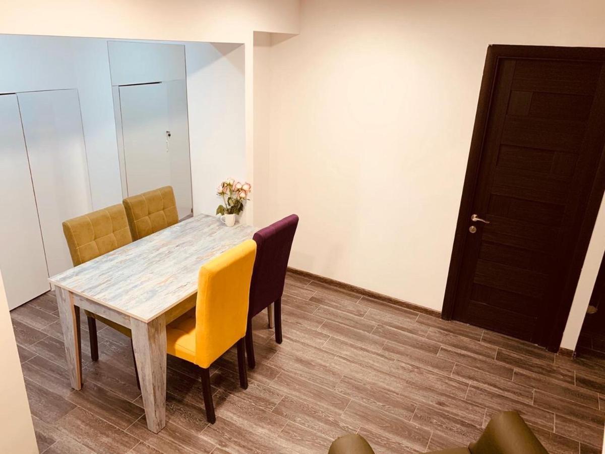 It Hotel Tumanyan Street 耶烈万 外观 照片