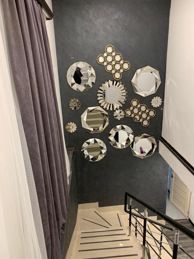 It Hotel Tumanyan Street 耶烈万 外观 照片